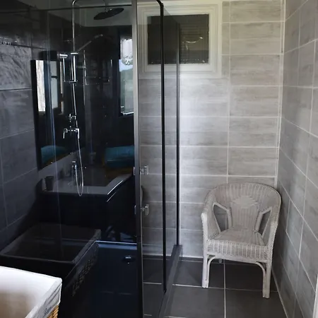 Pensión Maison Hormidas 3*